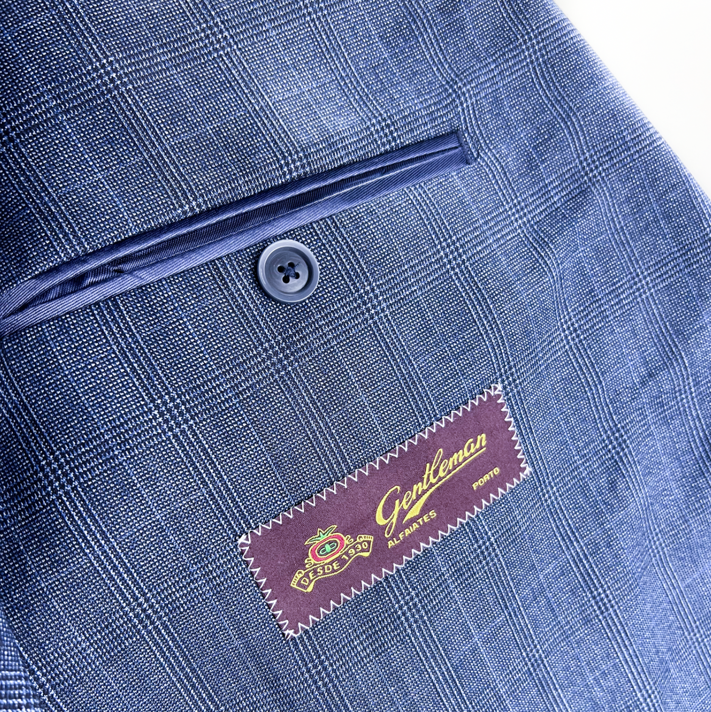 Prince Wales Suit - 110´S Wool